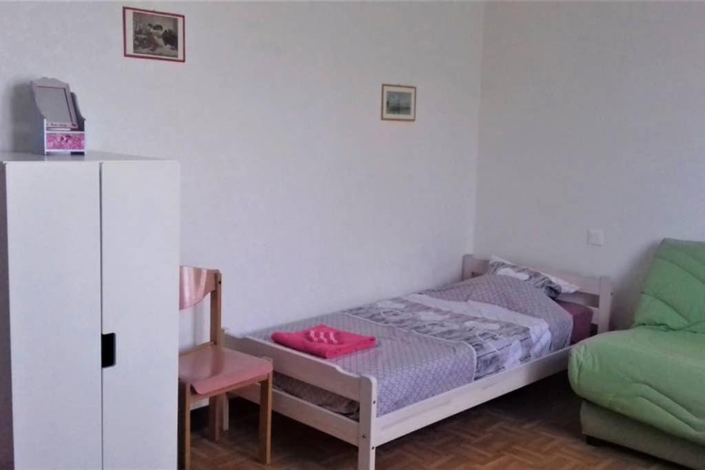 Spacieux Appartement Proche Centre Et Piscine Кондом Экстерьер фото