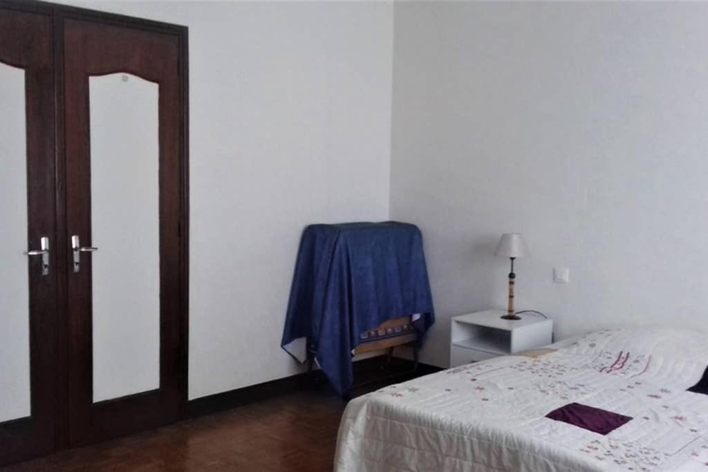 Spacieux Appartement Proche Centre Et Piscine Кондом Экстерьер фото